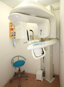 歯科用CT装置　"トロフィーパン・プロ"
